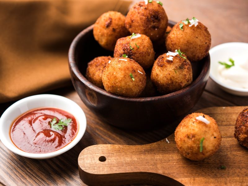 Deep Fried Mashed Potato Balls